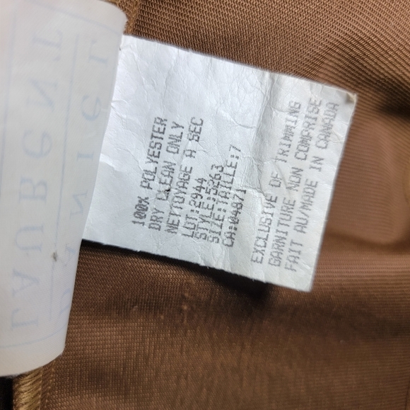 VINTAGE Daniel Laurent dress, matching zip-up blazer. Tan suede/leopard print - Picture 16 of 16